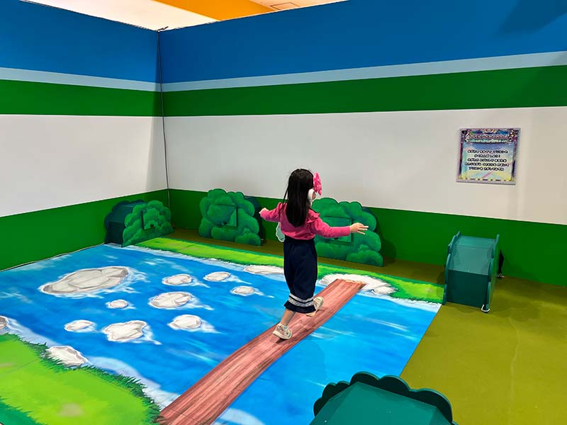 プリルンとかくれんぼ